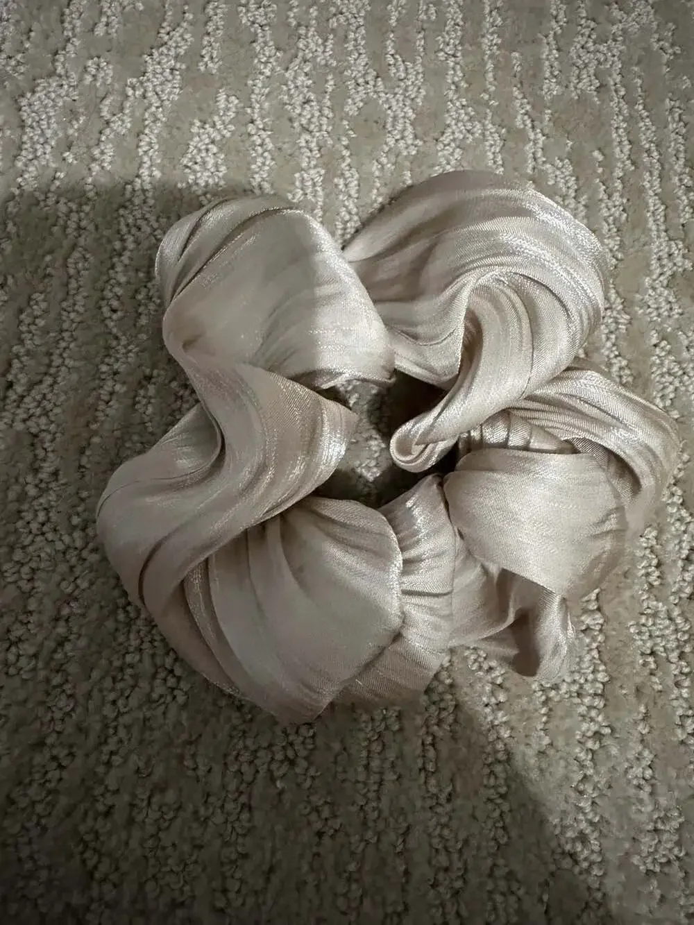 Kaxi Champagne Satin Pleated Scrunchie